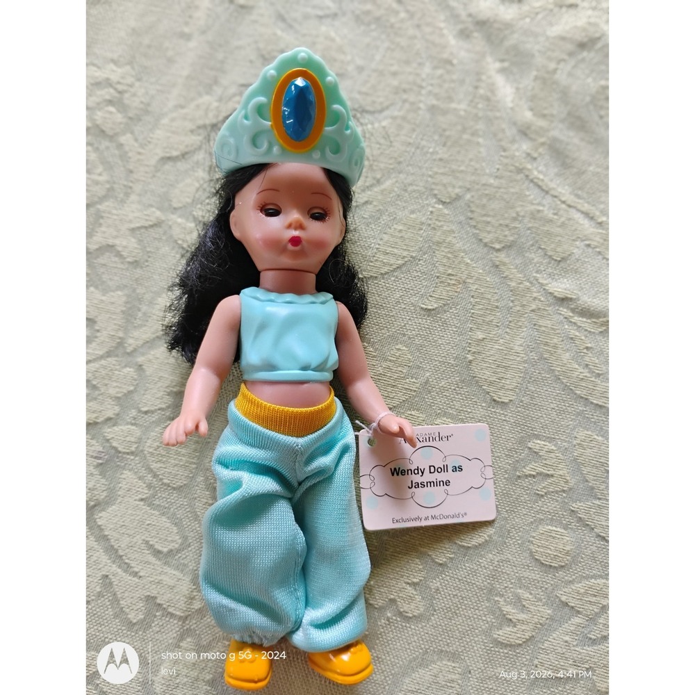 Madame Alexander McDonald's Happy Meal Wendy As Jasmine #1 2004 W/Tag
